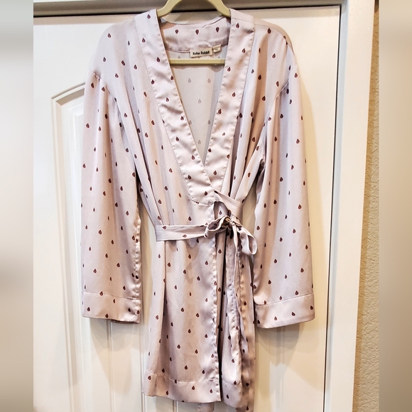 Roller Rabbit Lavender+Cranberry Tear Drop Silky Waffled Short Robe, OS, EUC - Picture 6 of 16